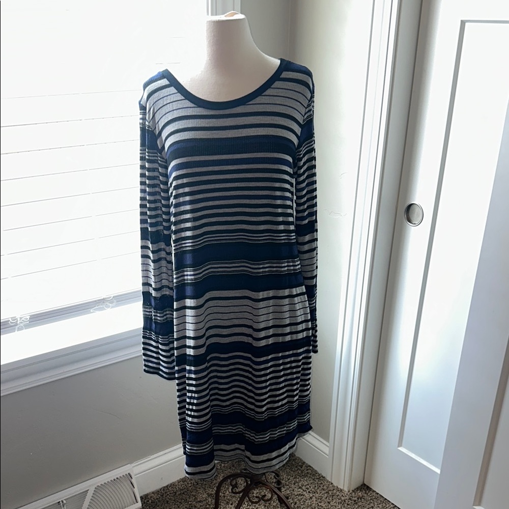 Chris & Carol Blue and White Long Sleeve Sweater‎ Dress